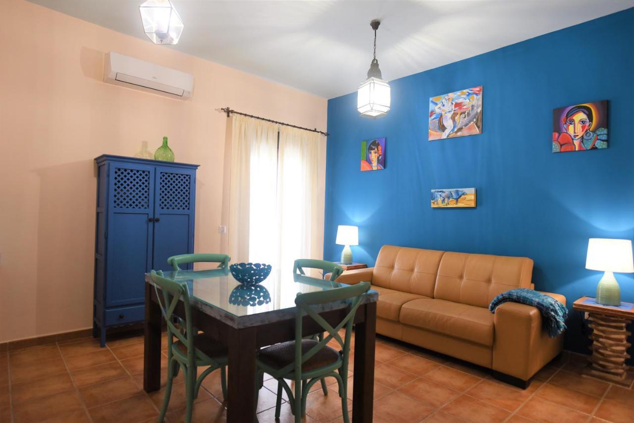 Casa Rural Blue Moon Guest House กาซาญา เดลา เซียร์รา ภายนอก รูปภาพ